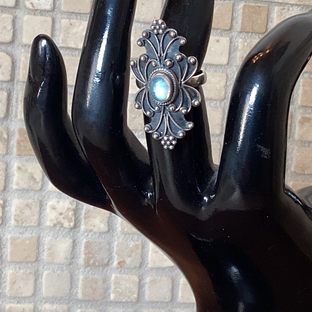 STERLING SILVER 925 BLUE LABRADORITE DETAILED RING SIZE 6 1/2 STATEMENT PIECE